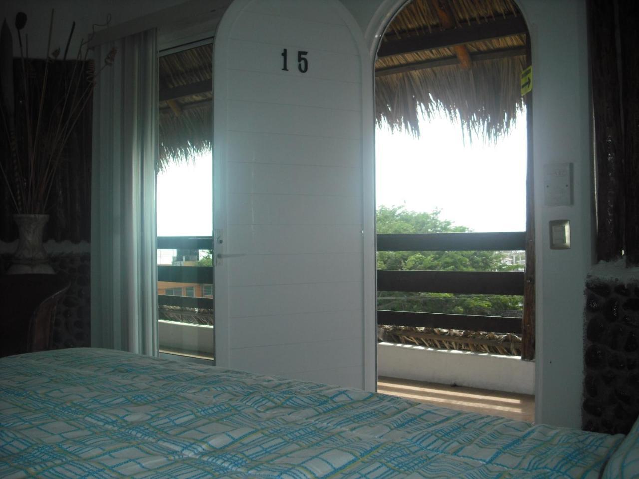Del Rey Hotel